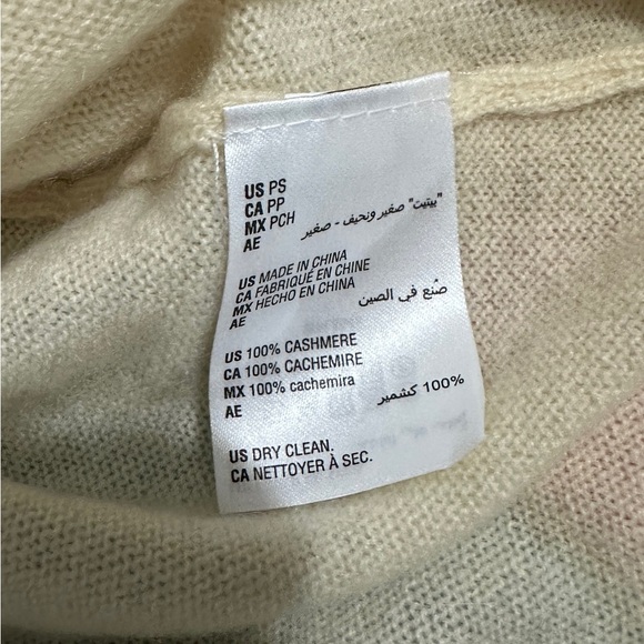 195 Charter Club Luxury | NWT Cream Cashmere V-neck Sweater (size S/M) - Picture 4 of 10